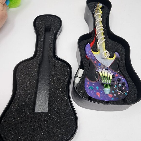 Guitar Mania Dancing Queen 10in Resin Collectible Miniature Guitar with Case - Picture 6 of 7